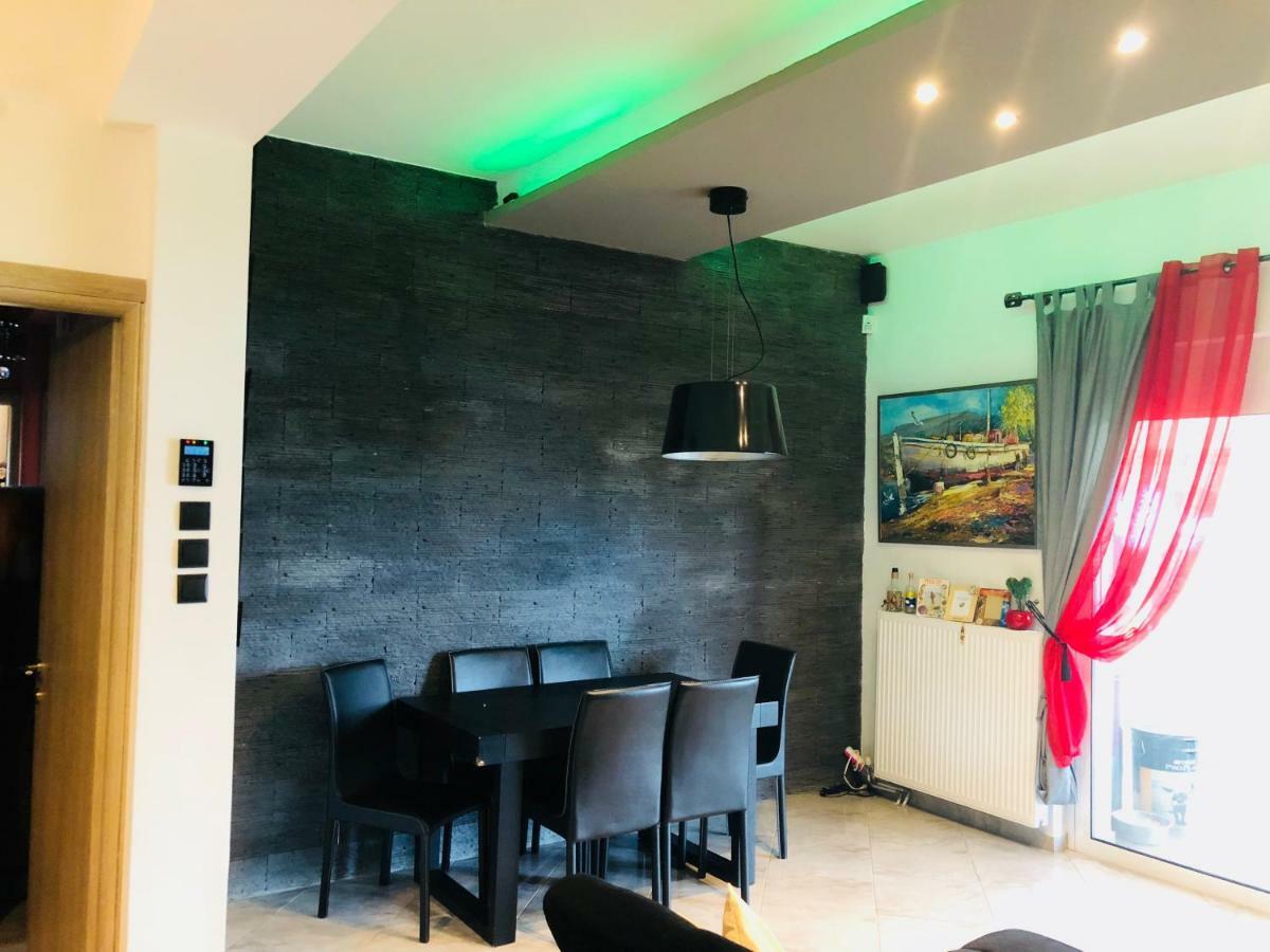 Zoza Luxury Villa Isthmia By The Sea With Private Pool Kalamáki 外观 照片